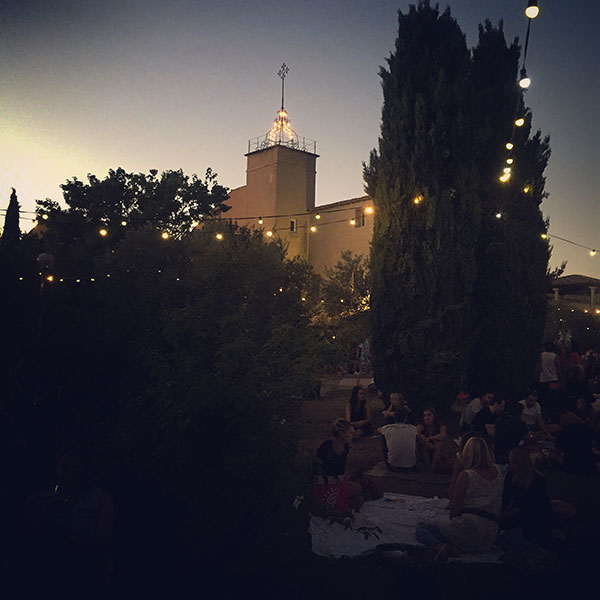 Les mardis d'été à Montpellier, on aime se retrouver en plein air à Saporta pour les Estivales